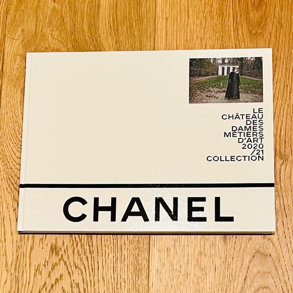 CHANEL Other - 2020/21 CHANEL Le Chateau Des Dames Metiers D’Art Look Book